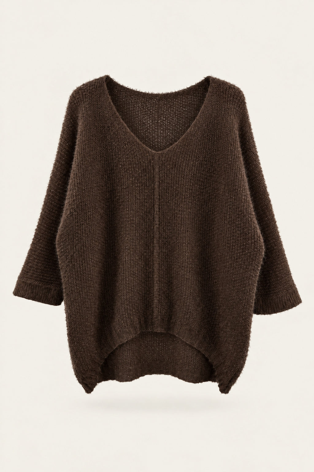 Pull oversize en maille col V – Chocolat – vue de face – EMORA
