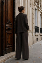 Ensemble tailleur oversize blazer et pantalon large – Chocolat – EMORA