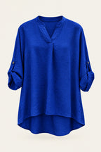 Blouse fluide col V à manches retroussables – Bleu roi – vue de face – EMORA