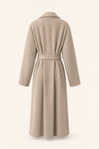 Manteau long ceinturé à revers – Beige – vue de dos – EMORA