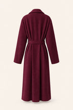 Manteau long ceinturé à revers – Bordeaux – vue de dos – EMORA