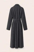 Manteau long ceinturé à revers