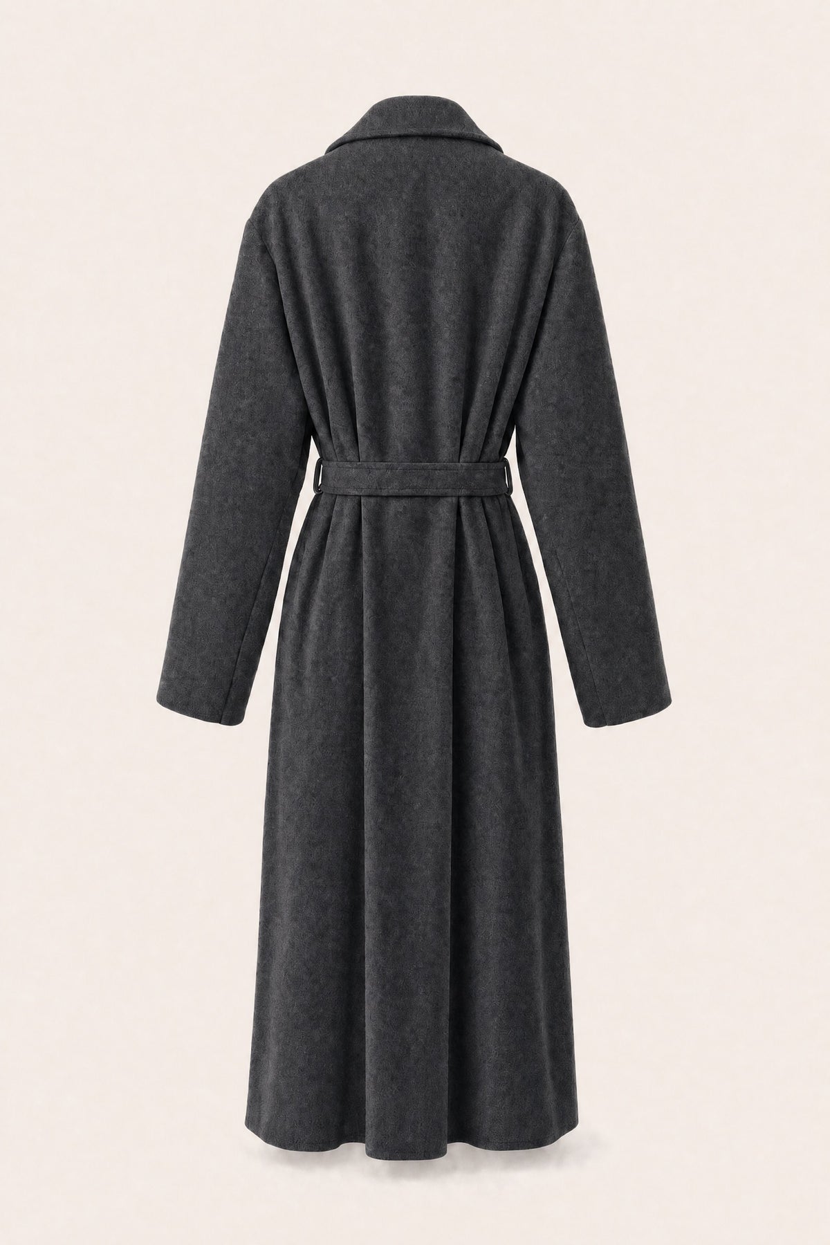 Manteau long ceinturé à revers