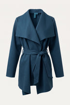 Manteau court ceinturé à col cascade