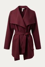 Manteau court ceinturé à col cascade