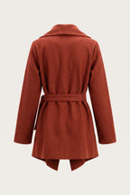 Manteau court ceinturé à col cascade