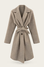 Manteau court bouclé ceinturé