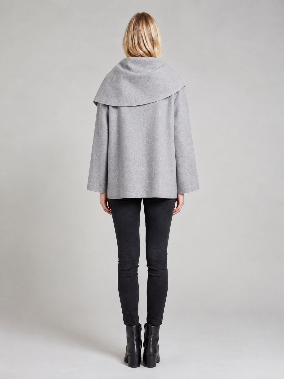 Veste cape fluide